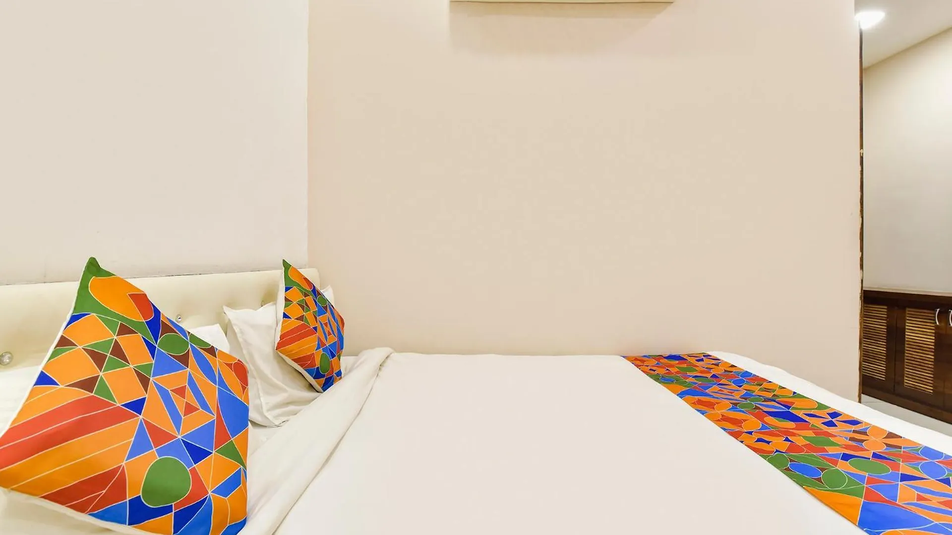 Fabhotel Prime Kingfisher ウダイプル インド